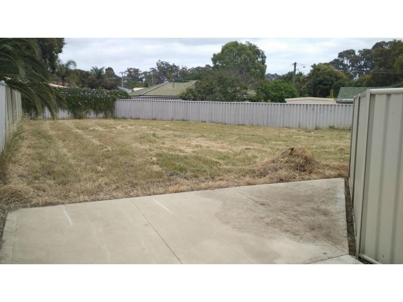 15A Hoyton Place, Parmelia WA 6167