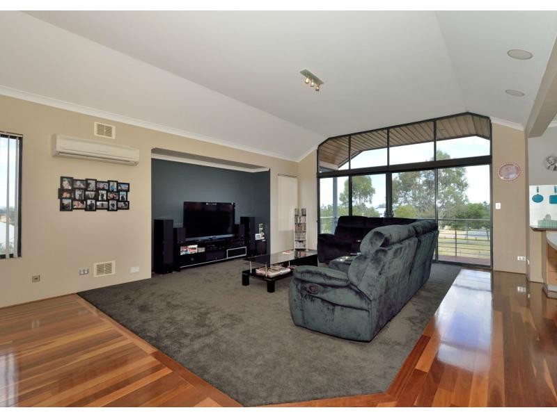 17 Felton Parkway, Baldivis WA 6171