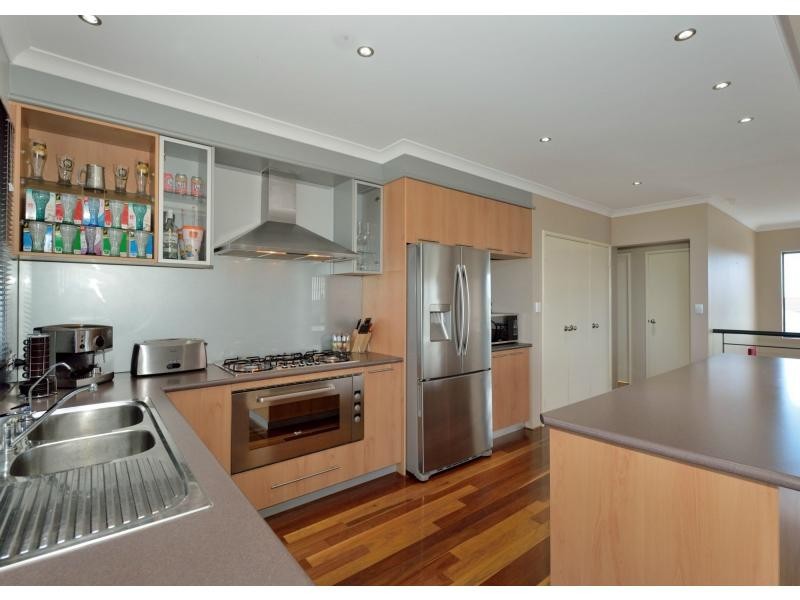 17 Felton Parkway, Baldivis WA 6171