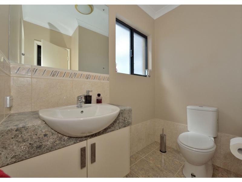 17 Felton Parkway, Baldivis WA 6171