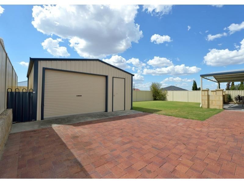 17 Felton Parkway, Baldivis WA 6171