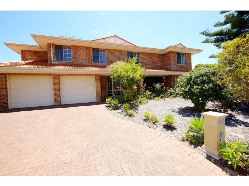 8 Coombs Place, Bateman WA 6150