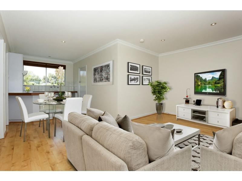 9/6 Ozone Parade, Trigg WA 6029