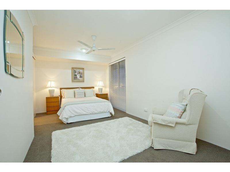 25 Aristride Avenue, Kallaroo WA 6025