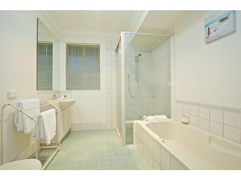 25 Aristride Avenue, Kallaroo WA 6025