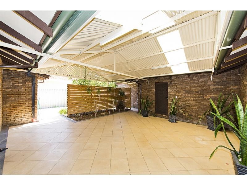 28 Turnstone Road, Stirling WA 6021