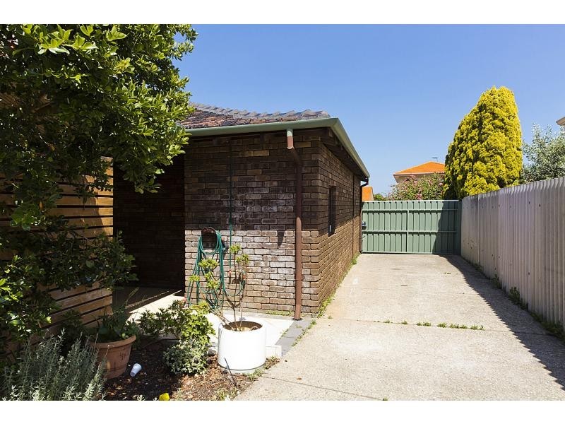 28 Turnstone Road, Stirling WA 6021