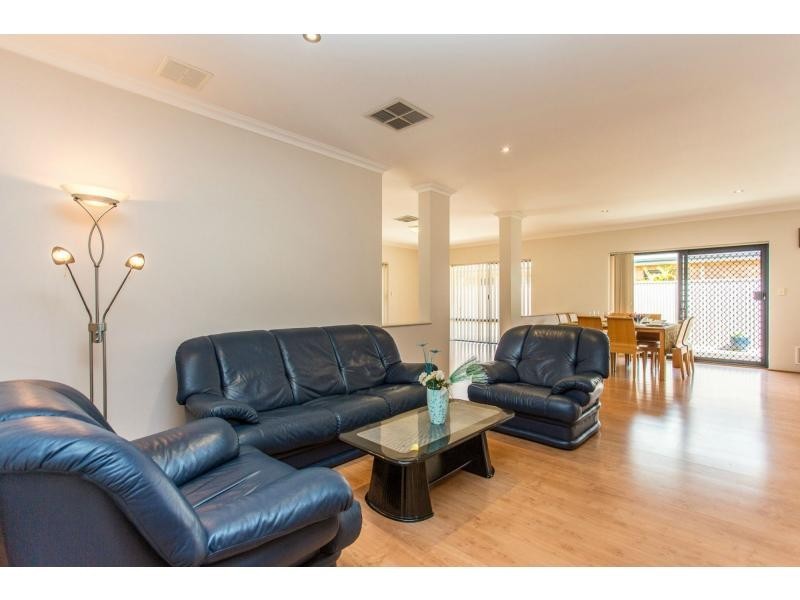 13 Arboll Street, Southern River WA 6110