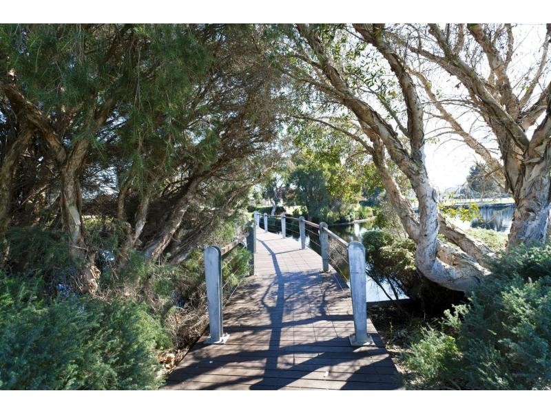 13 Arboll Street, Southern River WA 6110