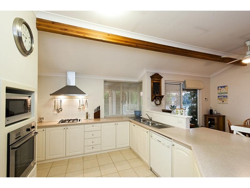 18 Calilly Way, Baldivis WA 6171