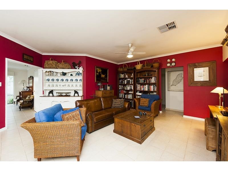 18 Calilly Way, Baldivis WA 6171