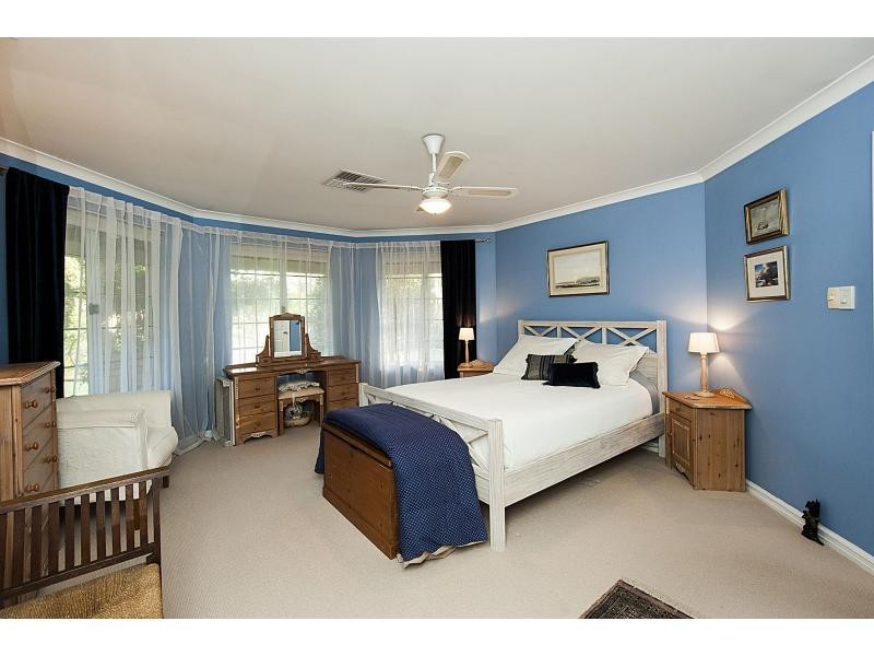 18 Calilly Way, Baldivis WA 6171