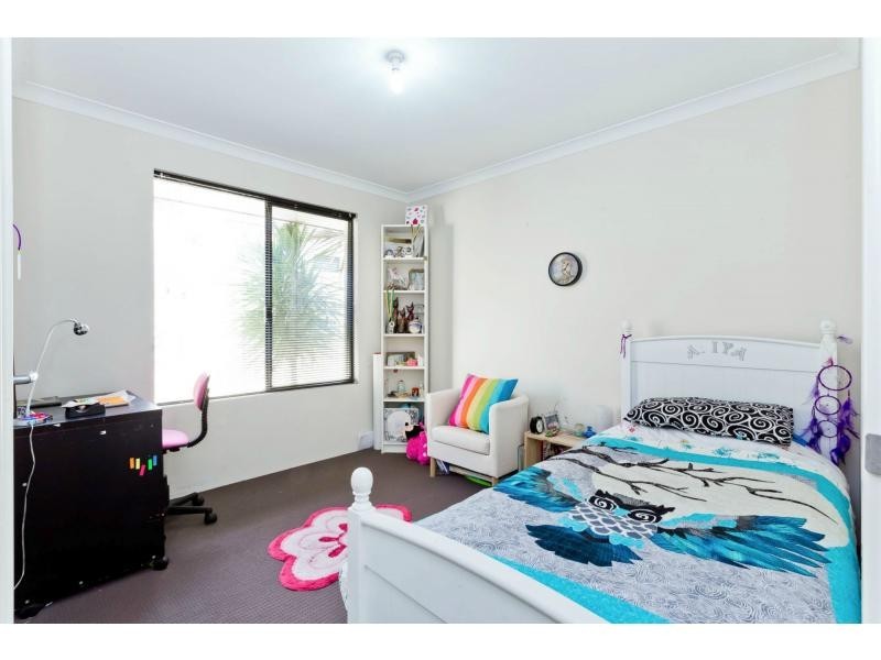 94 Bethwyn Circuit, Madeley WA 6065