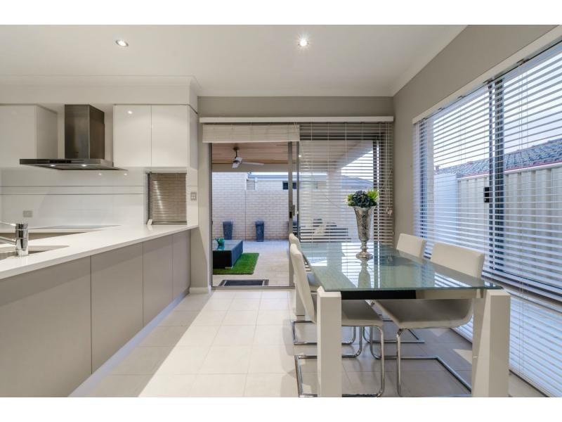 50 Susan Road, Madeley WA 6065