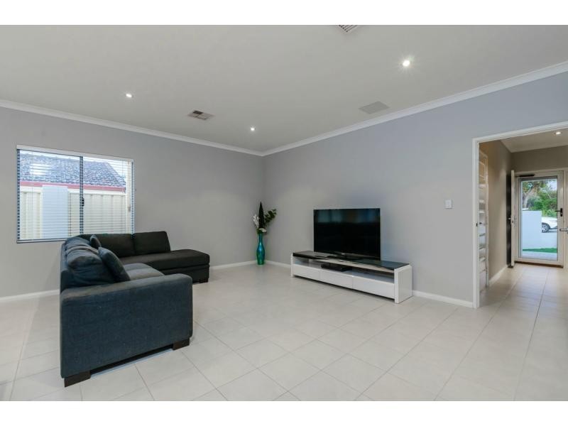 50 Susan Road, Madeley WA 6065