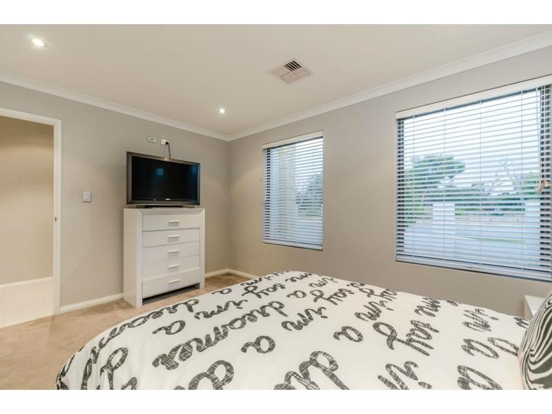 50 Susan Road, Madeley WA 6065