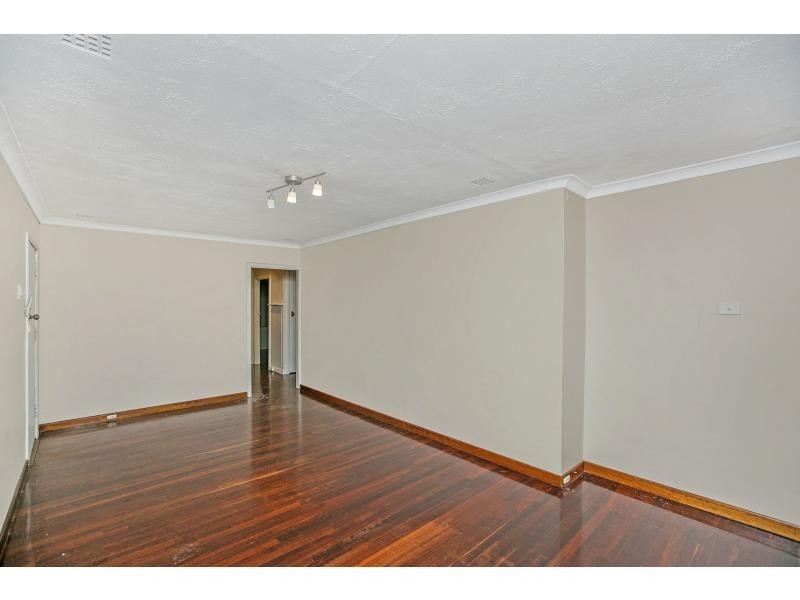 22 Keeley Way, Girrawheen WA 6064