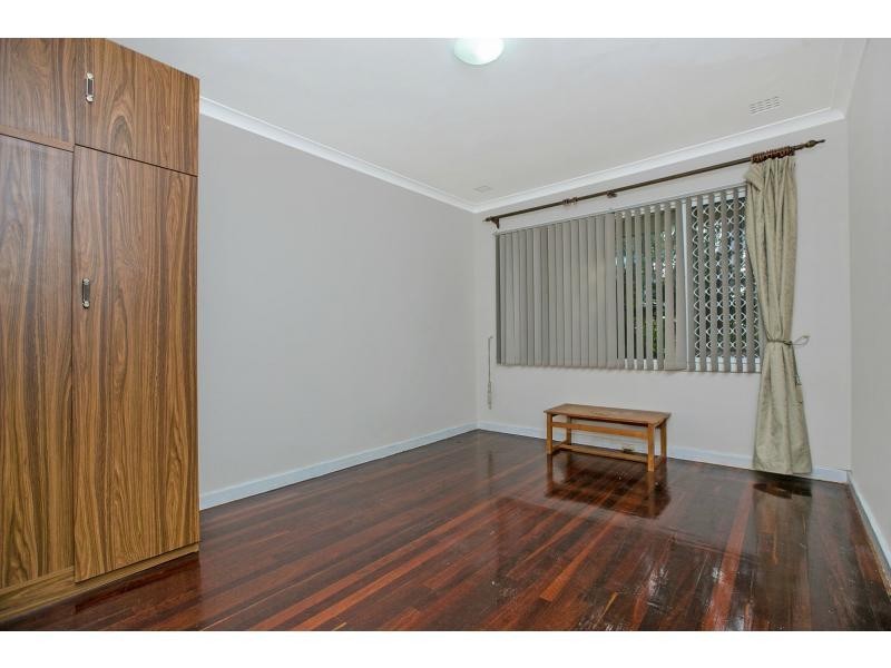 22 Keeley Way, Girrawheen WA 6064