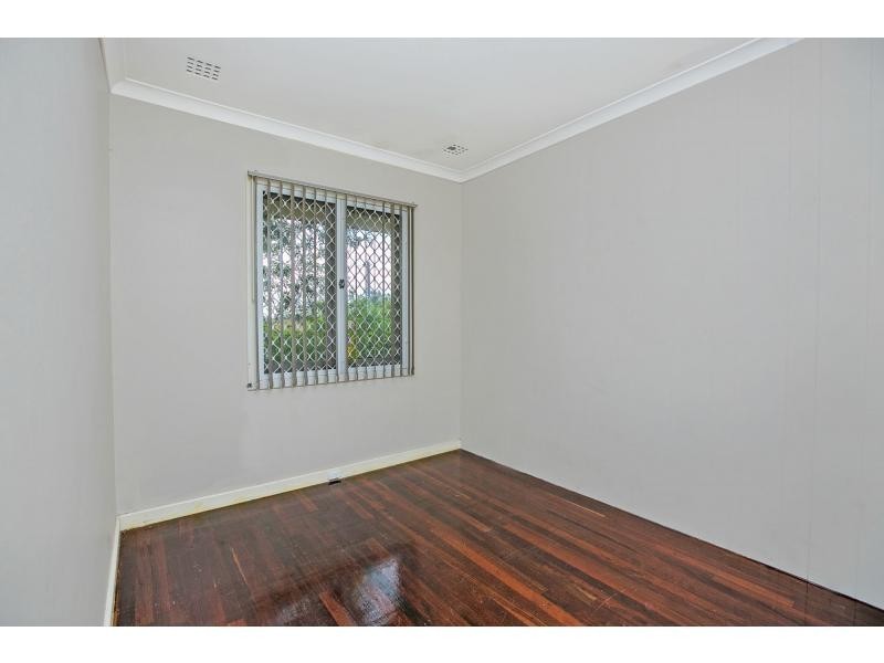 22 Keeley Way, Girrawheen WA 6064