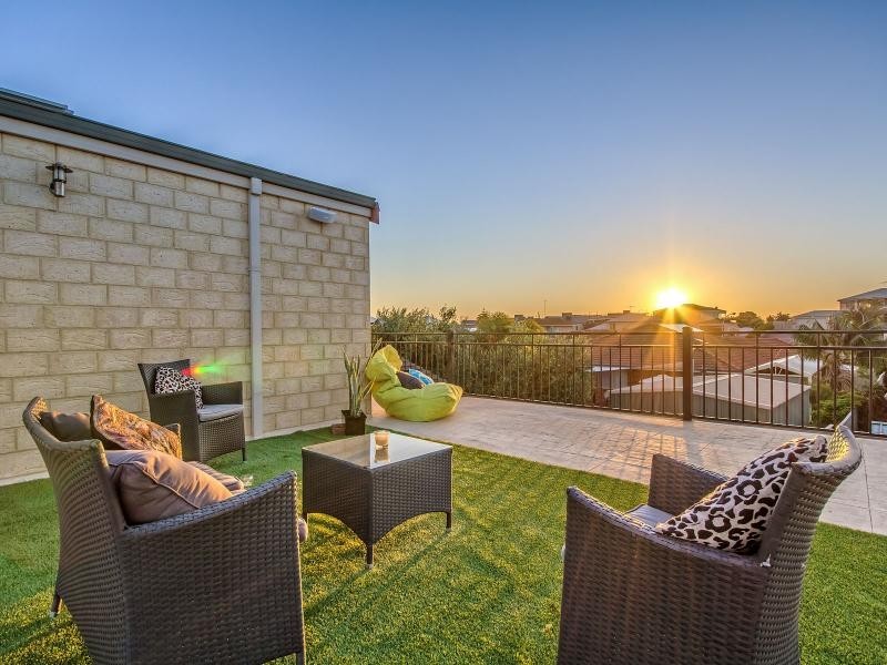 7 Blyth Close, Warnbro WA 6169