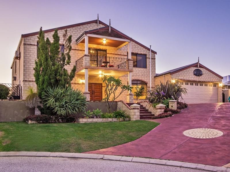 7 Blyth Close, Warnbro WA 6169