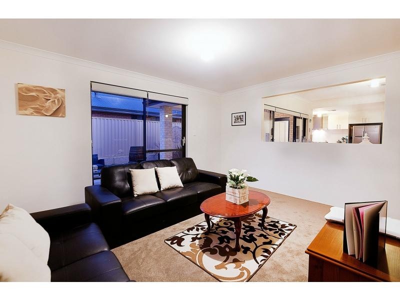 147 Frankland Avenue, Hammond Park WA 6164