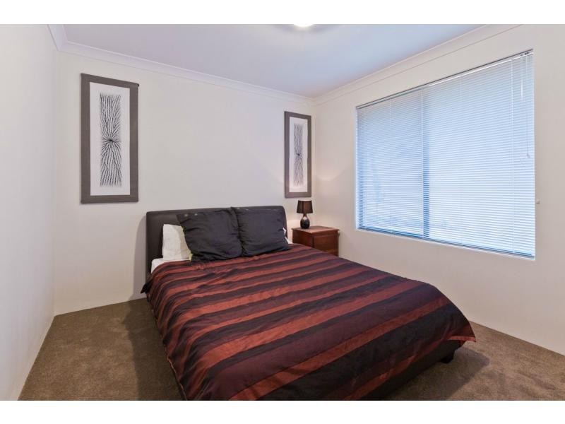 147 Frankland Avenue, Hammond Park WA 6164