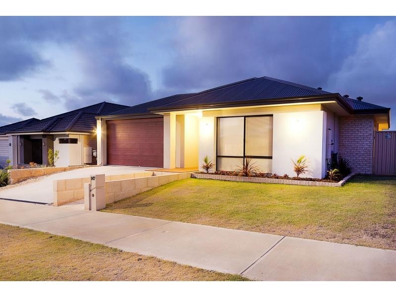 147 Frankland Avenue, Hammond Park WA 6164