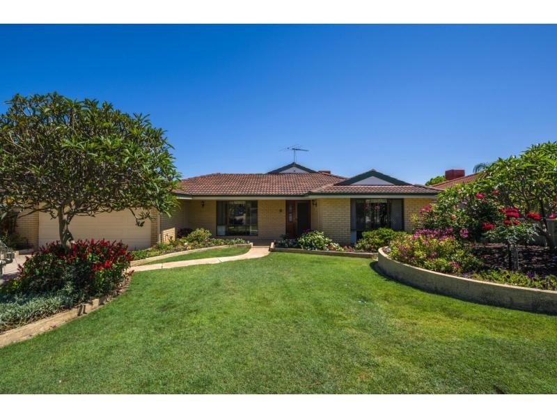 37 Casserly Drive, Leeming WA 6149