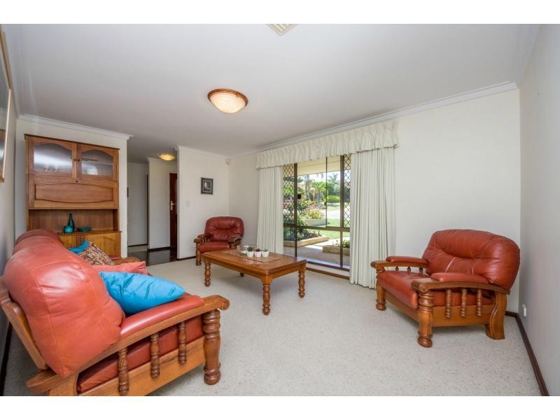 37 Casserly Drive, Leeming WA 6149