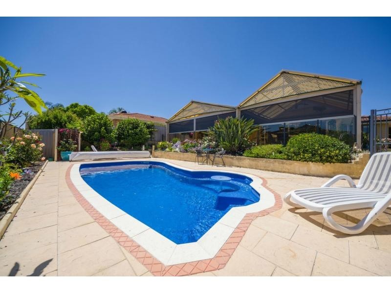 37 Casserly Drive, Leeming WA 6149