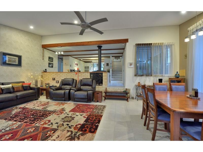 26 Hestia Place, San Remo WA 6210