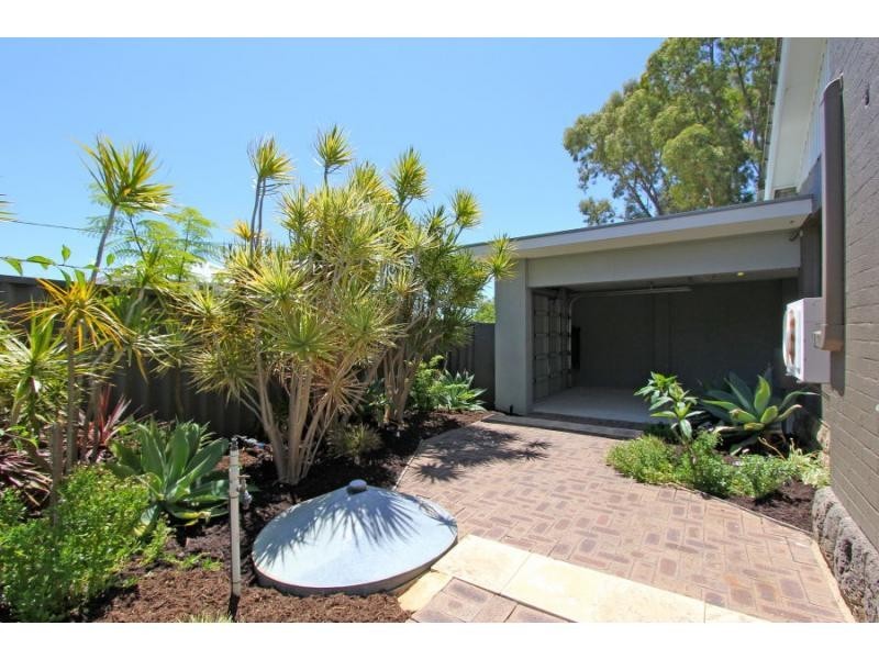 21 Widdicombe Street, Myaree WA 6154