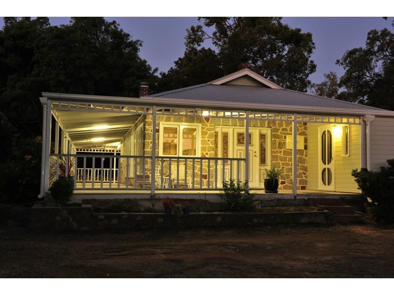 140 Yelverton Road, Mahogany Creek WA 6072