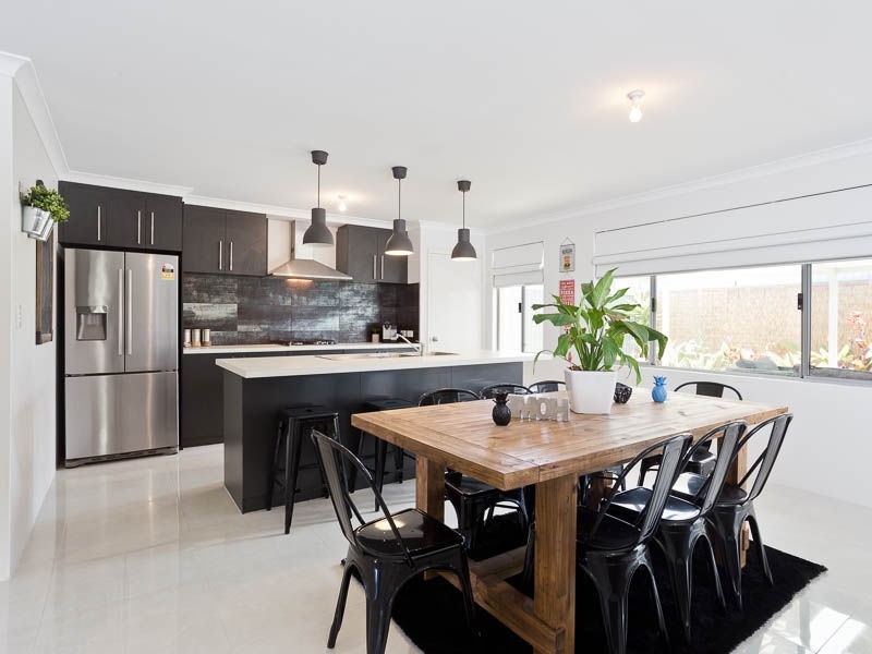 23 Davenport Approach, Wandi WA 6167