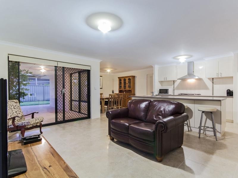 17 Osprey Vista, Rockingham WA 6168