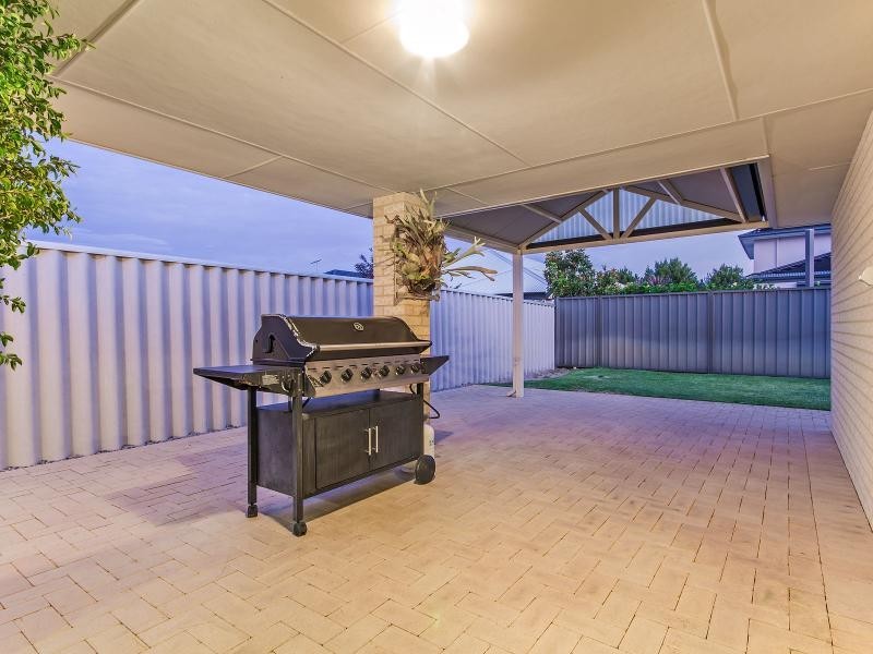 17 Osprey Vista, Rockingham WA 6168