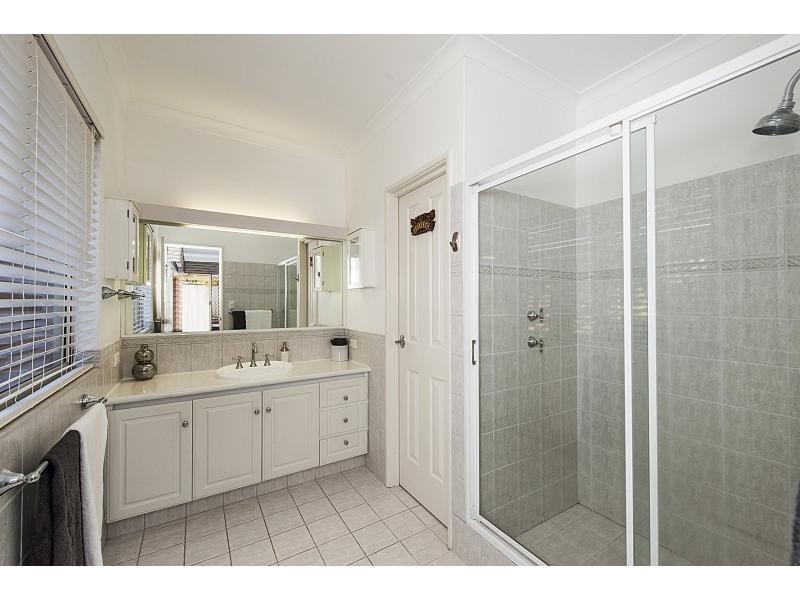 76 Hope Avenue, Manning WA 6152