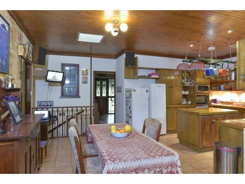 8 Allan Place, Darlington WA 6070