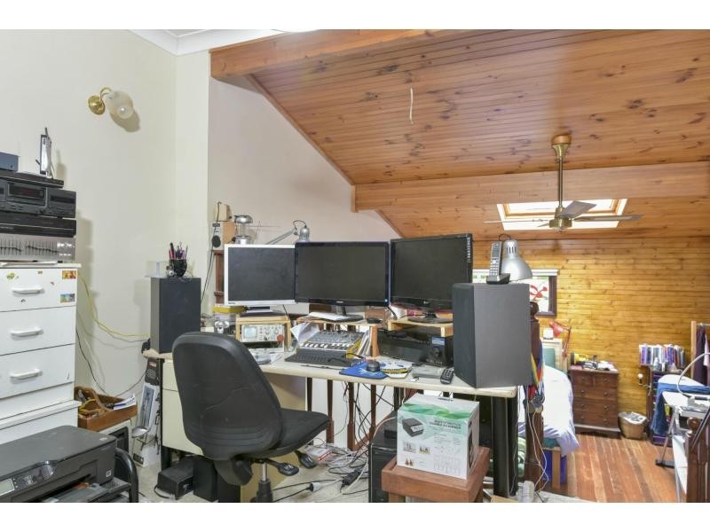 8 Allan Place, Darlington WA 6070