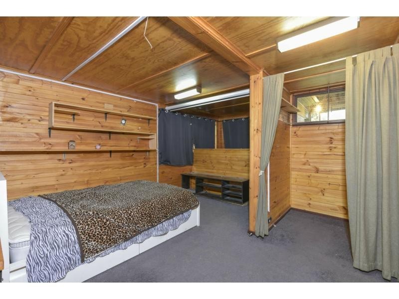 8 Allan Place, Darlington WA 6070