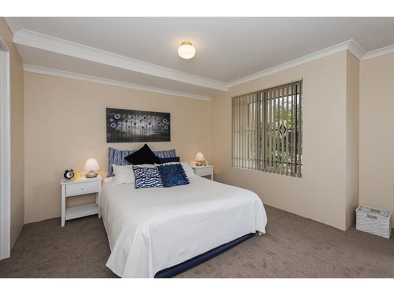 12 Woodhouse Circuit, Canning Vale WA 6155