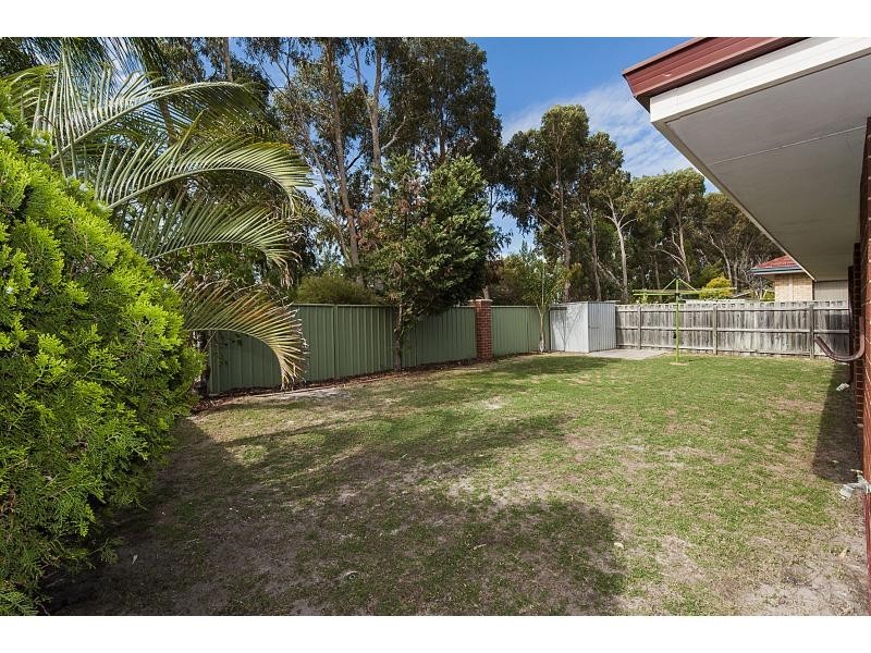 12 Woodhouse Circuit, Canning Vale WA 6155