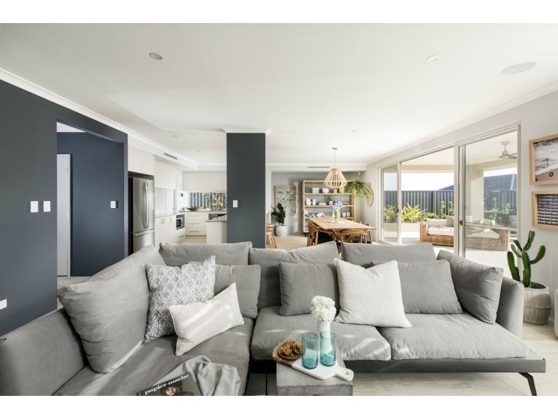 9 Cilantro Parkway, Banjup WA 6164