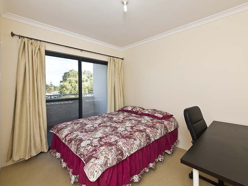 83/17 Rockingham Beach Road, Rockingham WA 6168