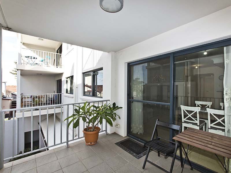 83/17 Rockingham Beach Road, Rockingham WA 6168