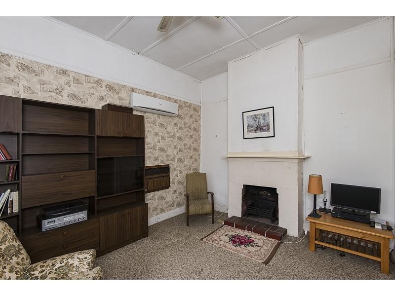 26 Second Avenue, Kensington WA 6151