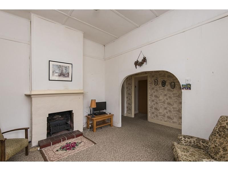 26 Second Avenue, Kensington WA 6151