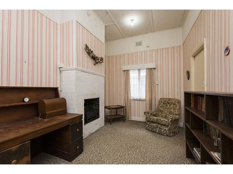 26 Second Avenue, Kensington WA 6151