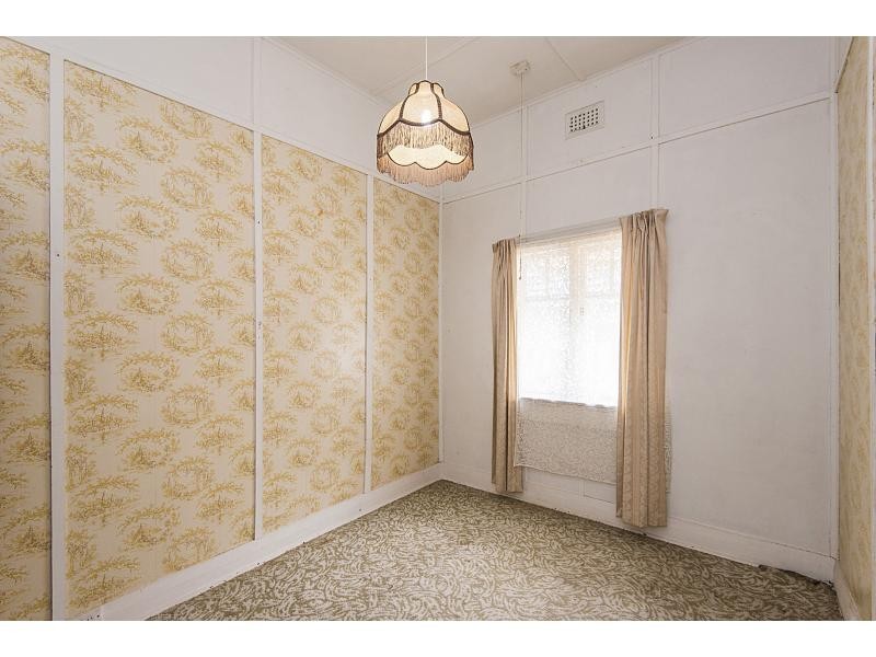 26 Second Avenue, Kensington WA 6151